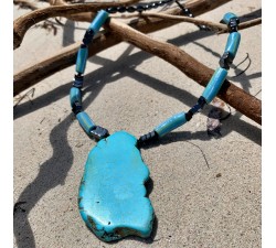Collier : turquoise - hématite - verre d'Afrique