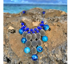 Collier : graines - perles du Zanzibar - agate bleue