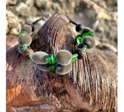 Bracelet 2 rangs : graines perles du Zanzibar - cristal vert