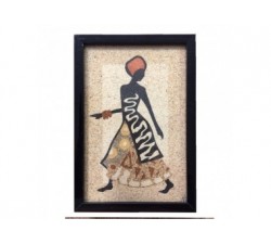 Tableau de sable : femme qui marche - (15cm X 10cm)