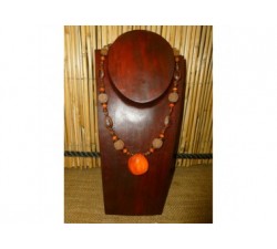Collier : oeil de boeuf orange Guyane Shiva oreille à mulâtre