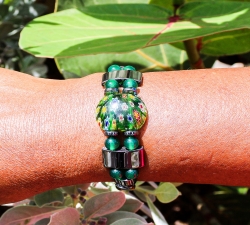 Bracelet 2 rangs : hématite et verre "Murano" vert